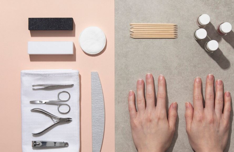 Advantages and disadvantages of pedicure and manicure