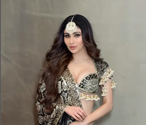 Mouni Roy Plastic Surgery Mouni Roy Plastic Surgery